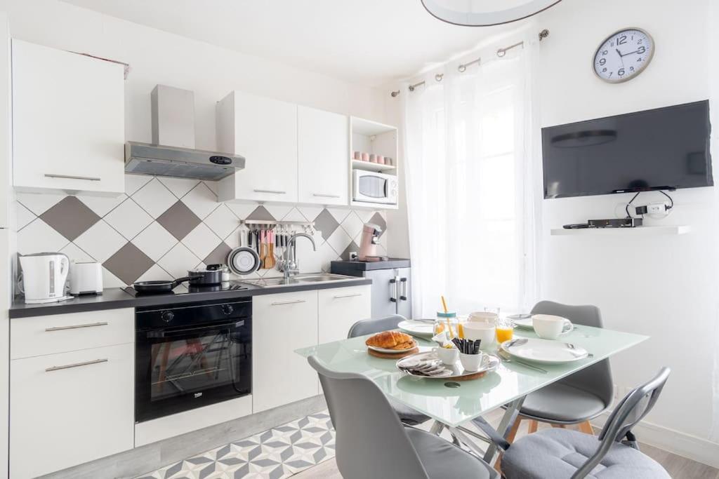 Apartment Le Petit Cocon - 150m De La - 3 Pers *